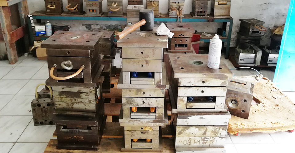 配備國(guó)內(nèi)外進(jìn)口專(zhuān)業(yè)設(shè)備