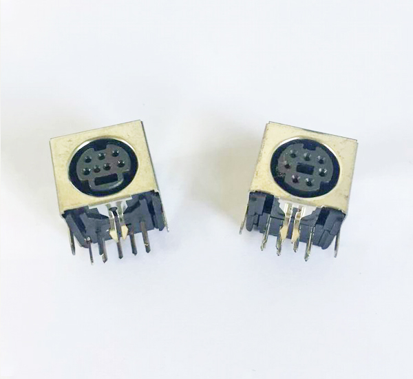 選擇防水插頭讓你生活安全更可靠！