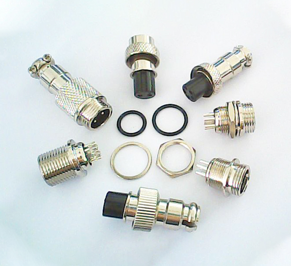 DC插頭生產(chǎn)廠(chǎng)家提醒在使用Dc電源插座時(shí)要注意基本事項(xiàng)