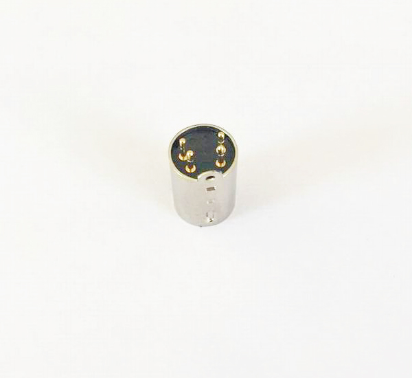 DC插頭在電子產(chǎn)品中有哪些重要應(yīng)用？